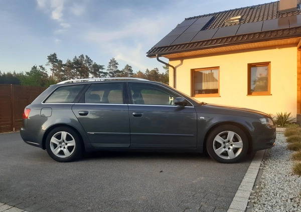 Audi A4 cena 13900 przebieg: 328475, rok produkcji 2005 z Dobiegniew małe 704